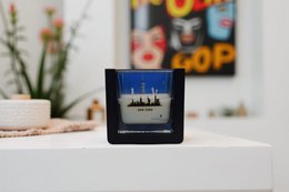 Vela perfumada sorpresa - Ciudades - Nueva York - 235 gr de cera vegana
