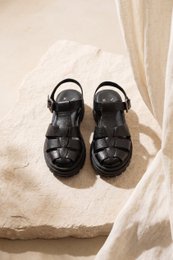 CALA BLACK- Chunky Fisherman Sandals