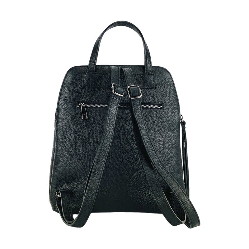RB1018A | Damenrucksack aus echtem Leder mit zwei Fächern, hergestellt in Italien, mit verstellbaren Schultergurten. Zubehör aus Gunmetal-Metall – Farbe Schwarz – Maße: 26 x 30 x 14,5 cm