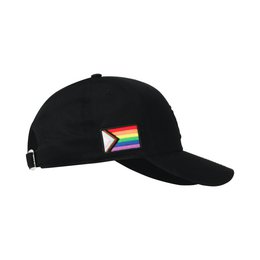 O.Leo Baseballkappe – Schwarz – Schwarzer Löwe – Pride-Flagge – Unisex