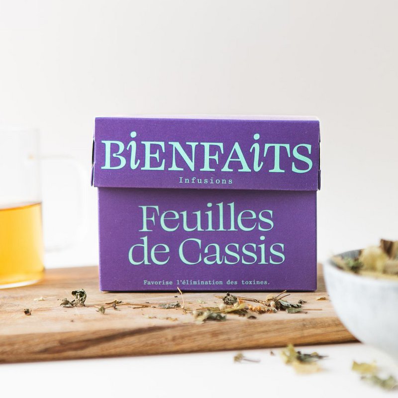 Blackcurrant infusion ⸱ promotes the elimination of toxins