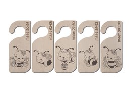  Beige door hangers with cartoon bee illustrations, suitable for baby wardrobes.