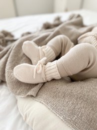 Merino wool bootie slippers off white