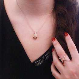 Aurielle Pendants - Gold and Crystal