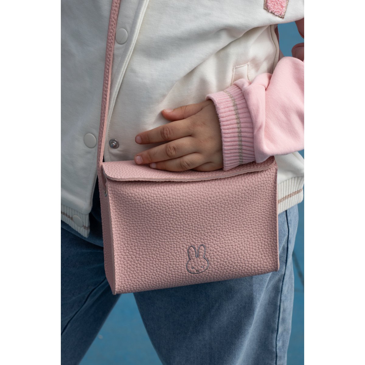 Miffy roze promenade schoudertas © Mercis bv.