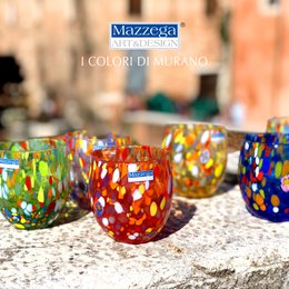 Klassieke waterglazen van handgeblazen en handgemaakt glas met Murano Murrine, lijn “I Colori di Murano”, 320 ml. Gemaakt in Italië