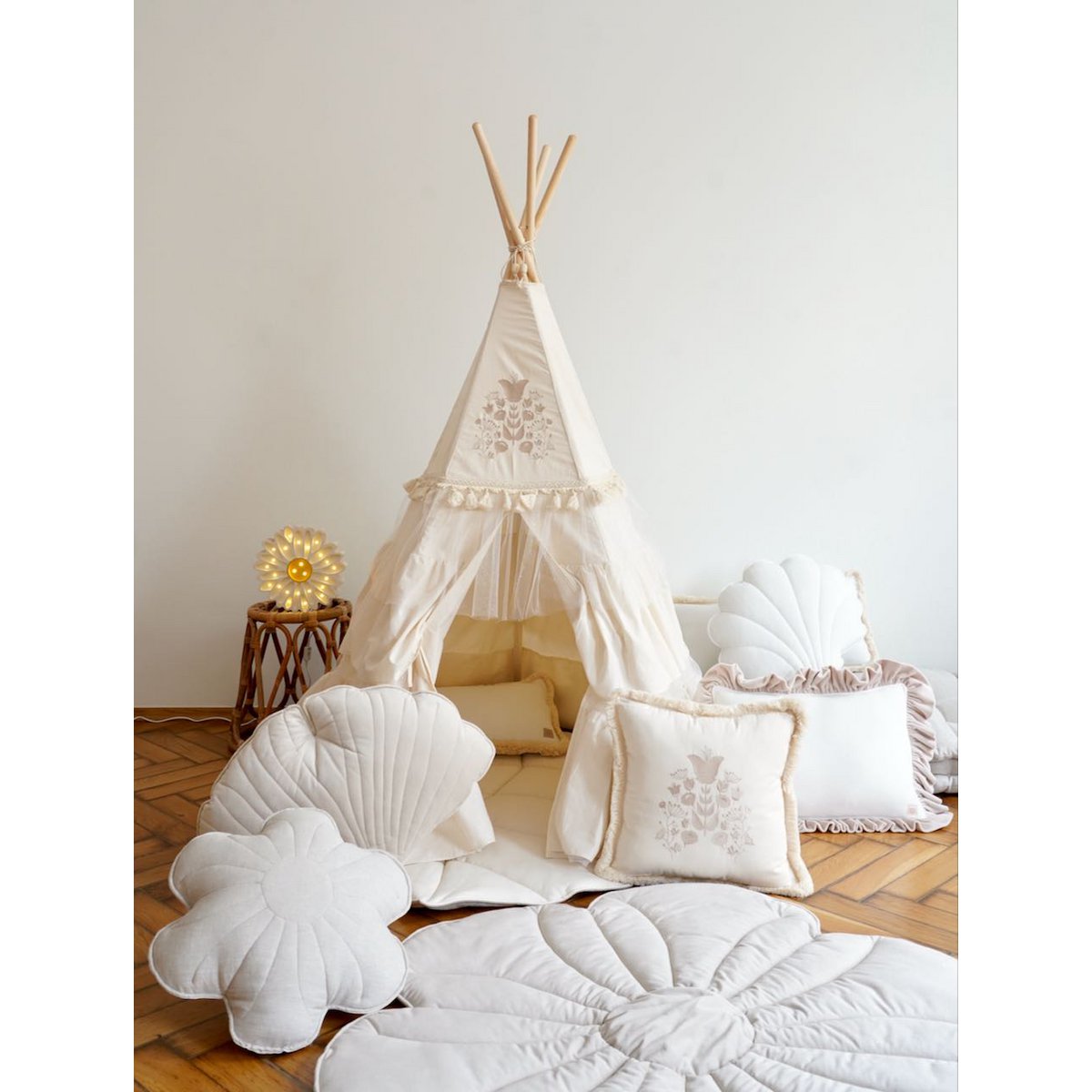 Teepee “Boho” con volant e set tappetino