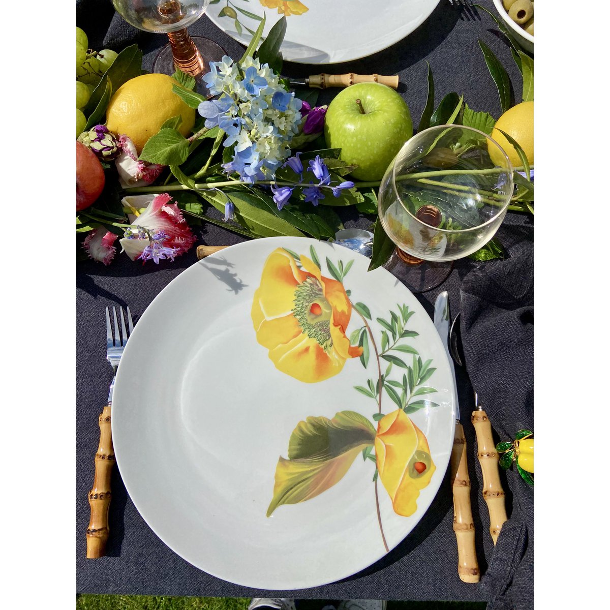 Botanical Wonders - Set of 4 dinner plates