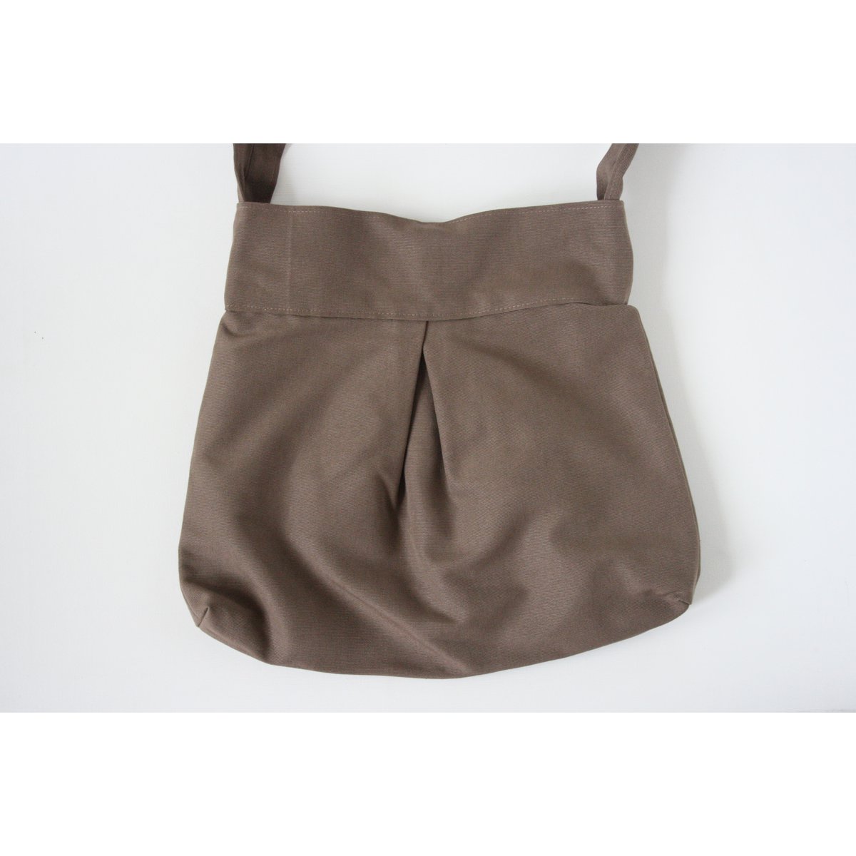 Brown shoulder bag