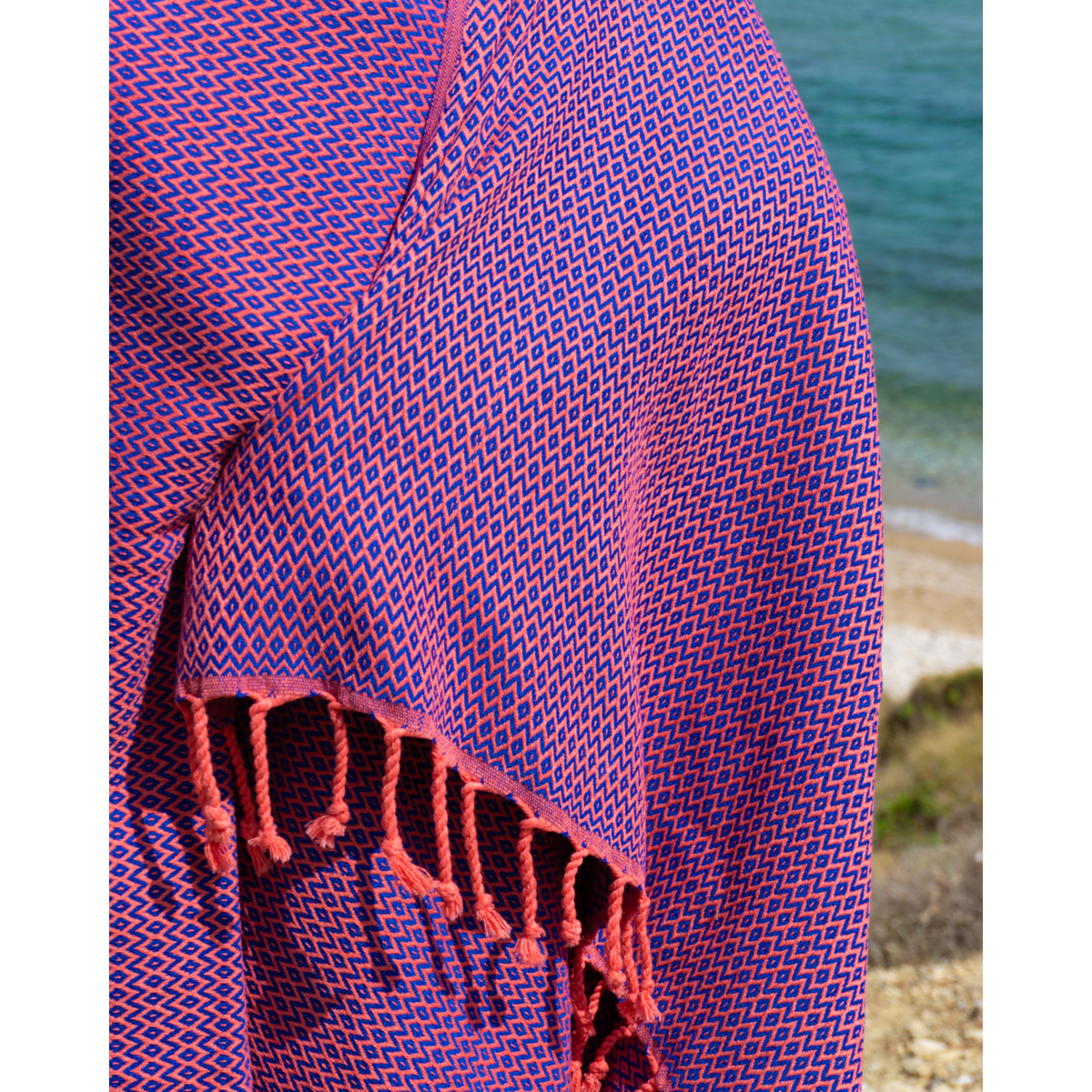 SAMOS Cotton Hammam Beach & Sauna Towel – Compact – Fuchsia / Blue - 180x100 cm