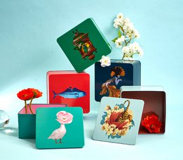 Diva square metal tin box