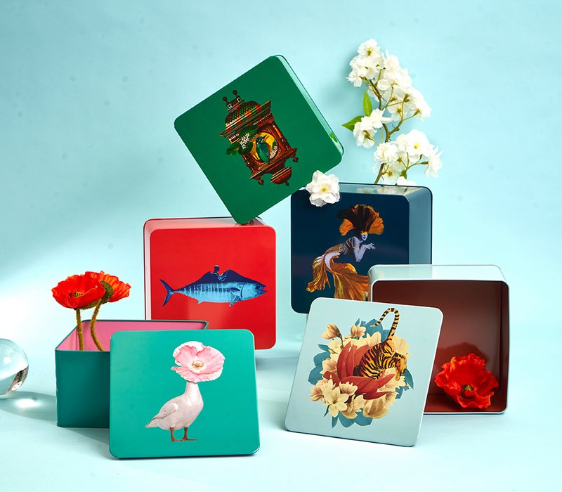 Diva square metal tin box