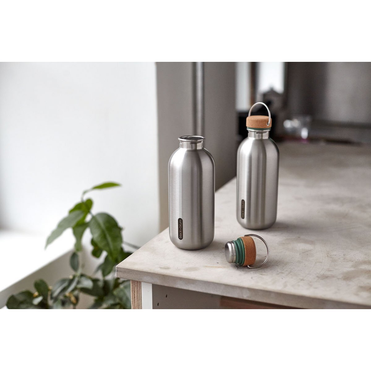 BLACK + BLUM Stainless Steel Bottle | Waterproof | 600ml | Olive