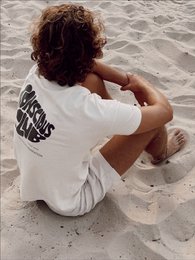 bevidst klub tee