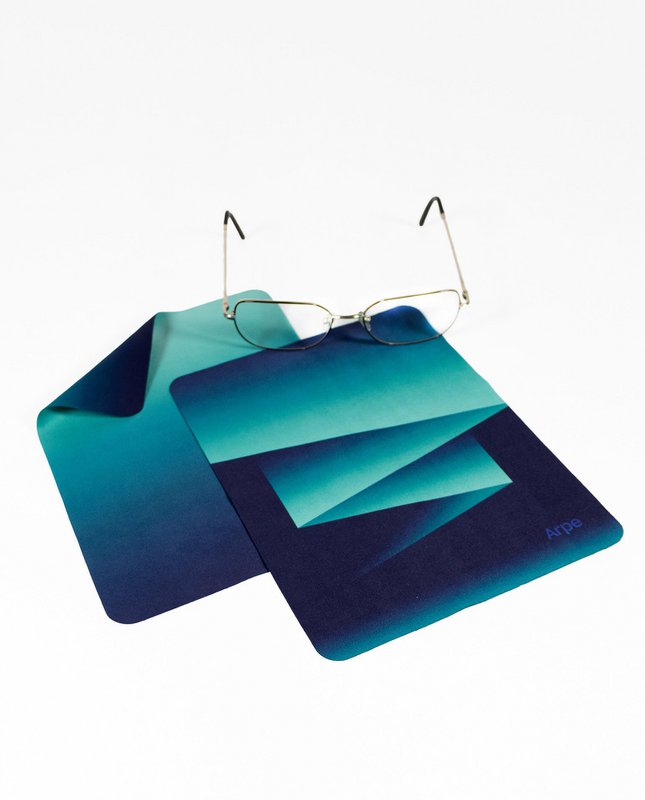 Pack Cleaning Cloths Red & Blue