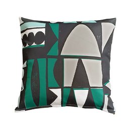 Outdoor cushion with a geometric pattern in shades of green, gray, and black. The cushion has a square shape and measures 50x50 cm.