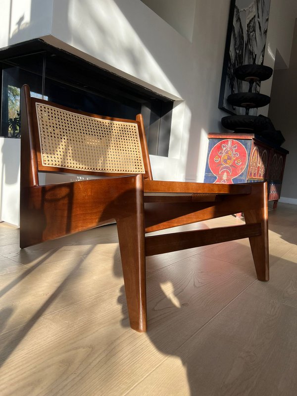 Kangaroo chair - Jeanneret style - massive wood and rattan
