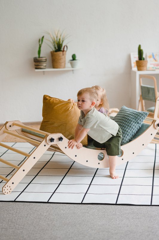 Juego de triángulo de escalada y balancín transformable Luula SLEEPER