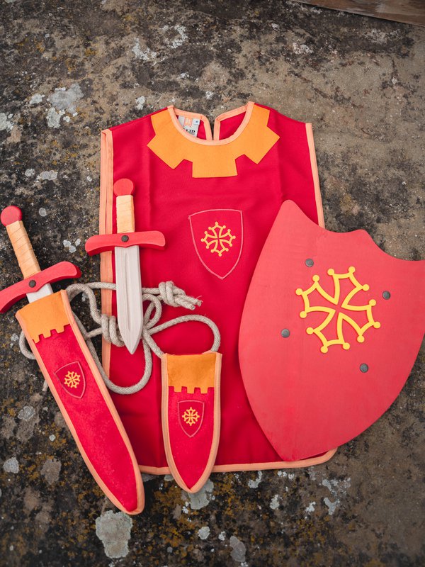 SHIELD HISTORIK L RED WITH OCCITAN CROSS - ST597