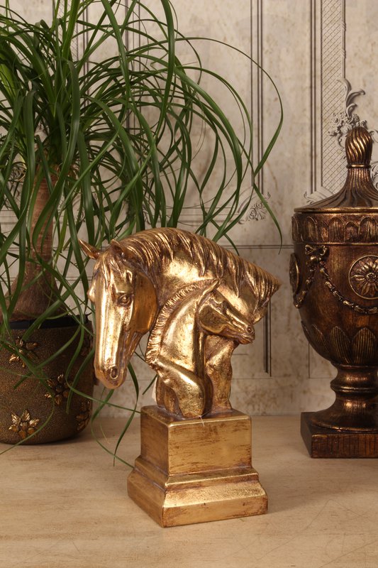Doppelte Pferdekopfskulptur – Gold – Harz
