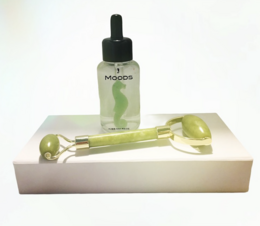 Beauty set Botanical serum and gemstone roller