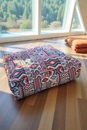 n.76 Cuscino da terra e Pouf