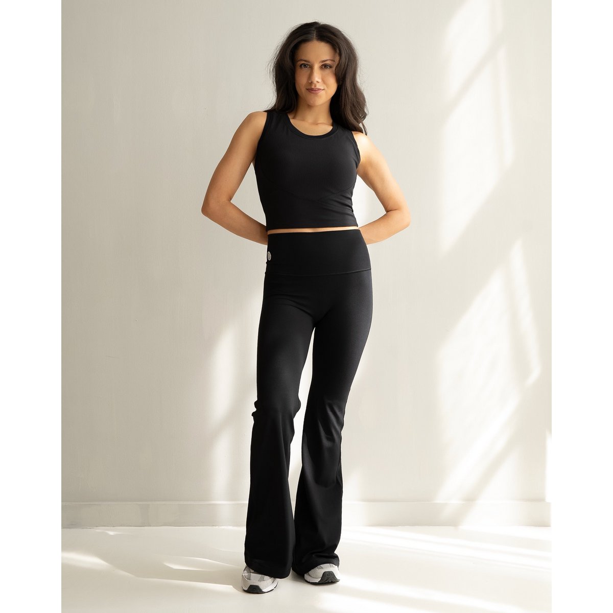 Rise Flare Legging Black