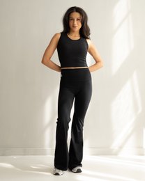Red Flare Legging Black