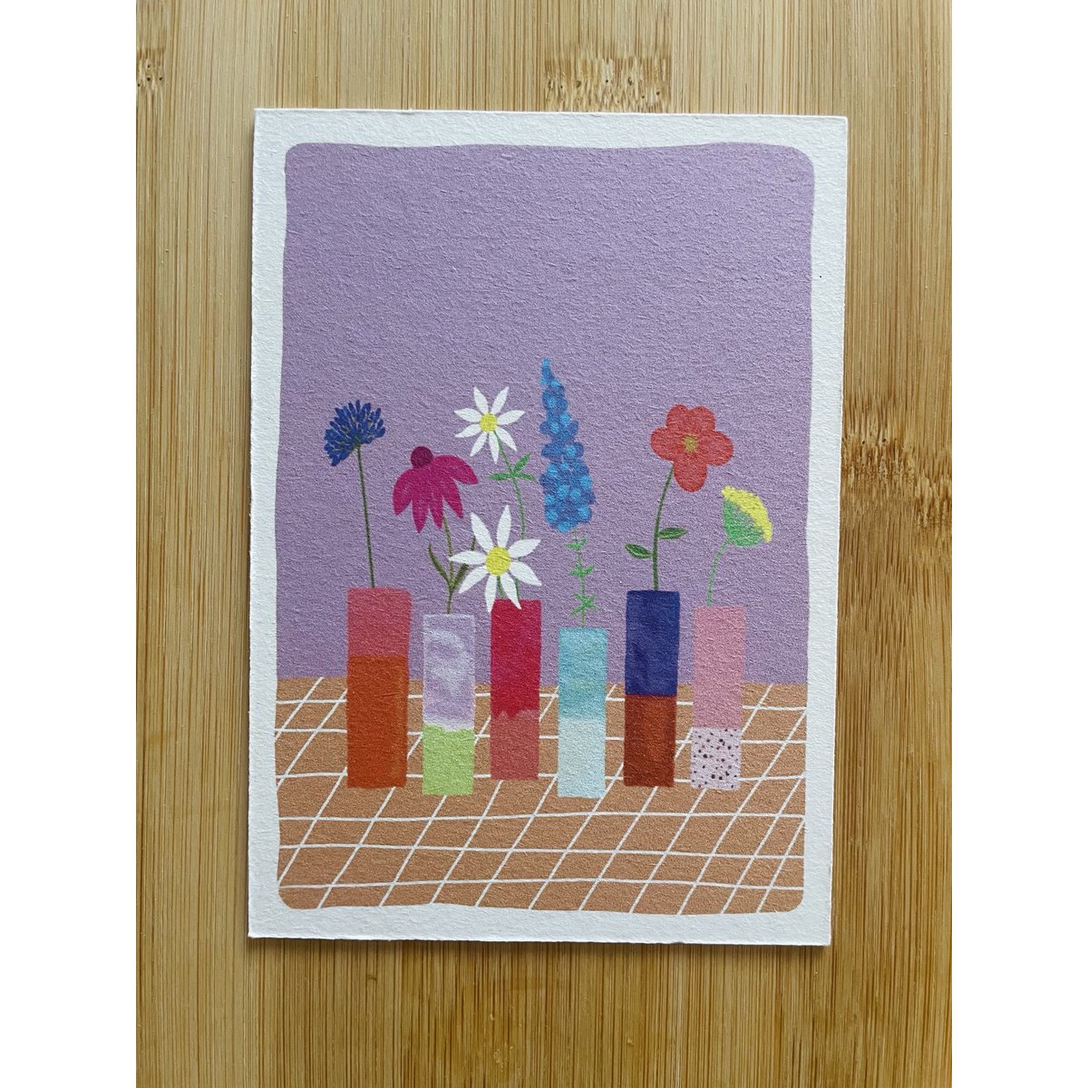 6 vaser med blomster papkort