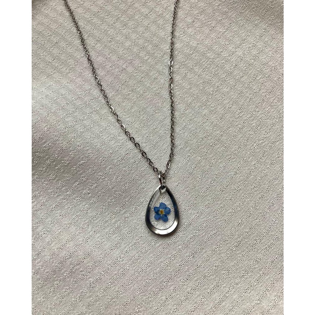 Resin/Stainless Steel Pendant gold or silver with Forget-me-nots (without necklace)