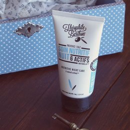A nourishing care-mask with 6 natural active ingredients, in a 75ml tube. The product is designed for face care.
