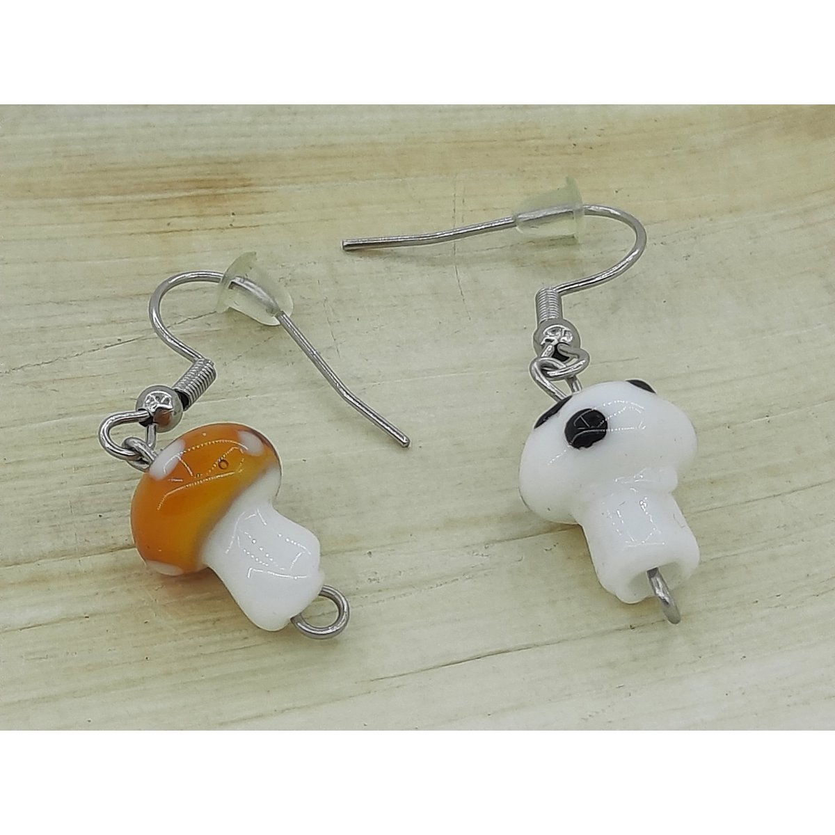 %23284 OW Mushroom earrings