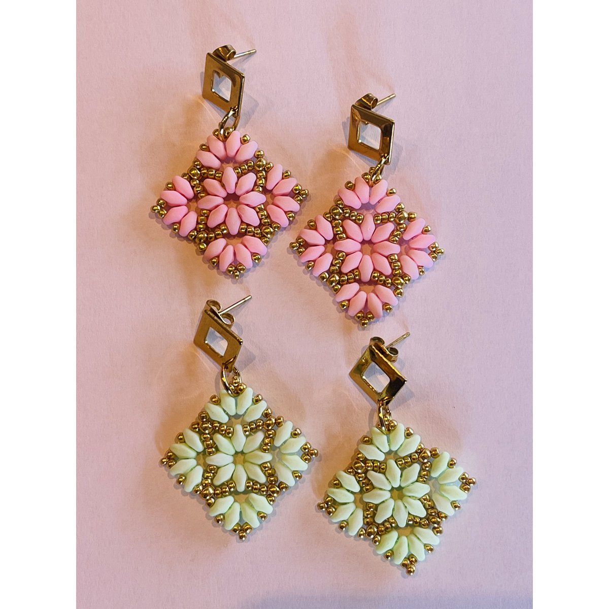Ohrringe-Duo-Set rosa und grün