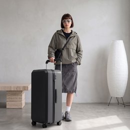 TELA 100 Trunk Plus Check-in-Koffer – Schwarz – Serie 2