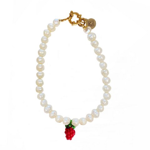Berry Blush Erdbeer-Perlenarmband