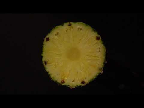 GOLDEN HOUR - Siero alla vitamina C con acido ialuronico, kiwi e ananas