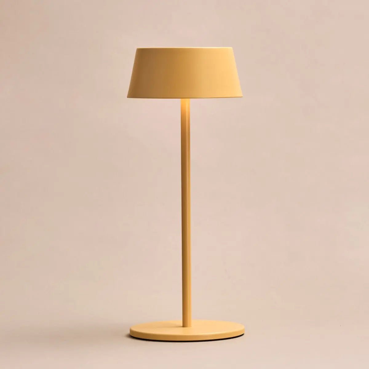 Lampada da tavolo ricaricabile Hugo Giallo Ambra