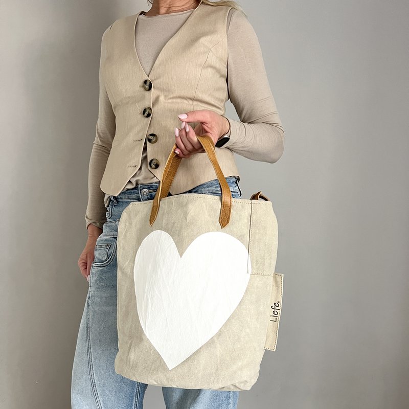 BucketBag heart white  (vintage light canvas) NEW