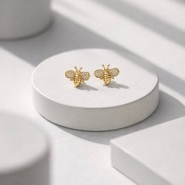 Bee Love – Bijenoorknopjes met zirkonen