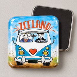 Glass Magnet – Zeeland Girl and Man in Vintage Van Zeeland