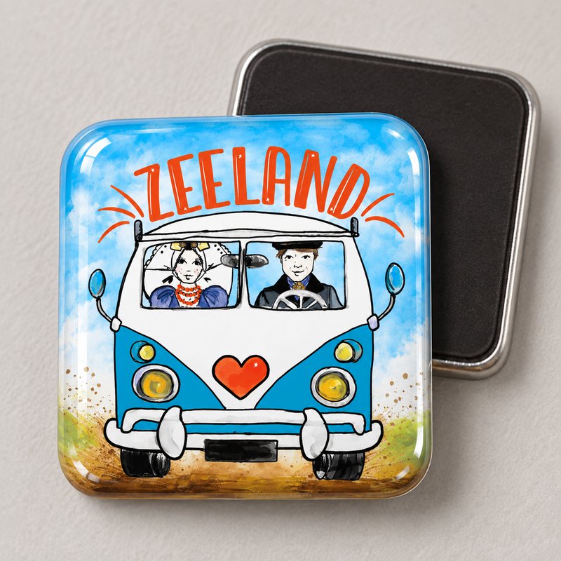 Glass Magnet – Zeeland Girl and Man in Vintage Van Zeeland