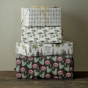 GIFTWRAPPING PAPER - FLOWERS AND HERBS - RECYCLE 4 SHEETS