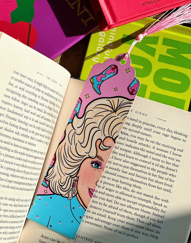 Dolly Bookmark 