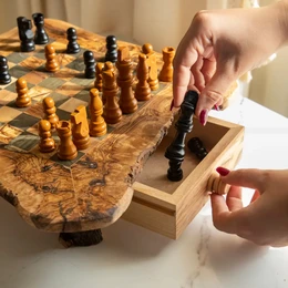 Juego de ajedrez rústico de madera de olivo con almacenamiento – Juego de mesa hecho a mano