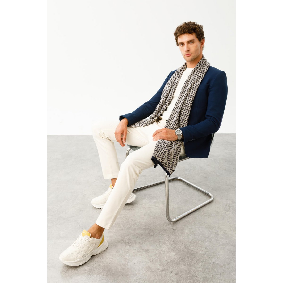 Men Hettite Scalf Navy-Beige