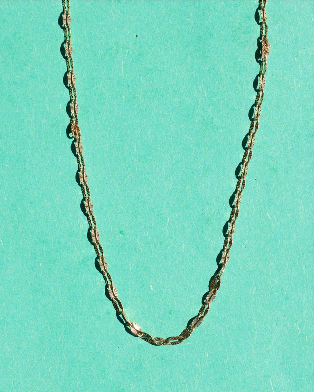 Accho – Blumen-Halskette, 2 mm