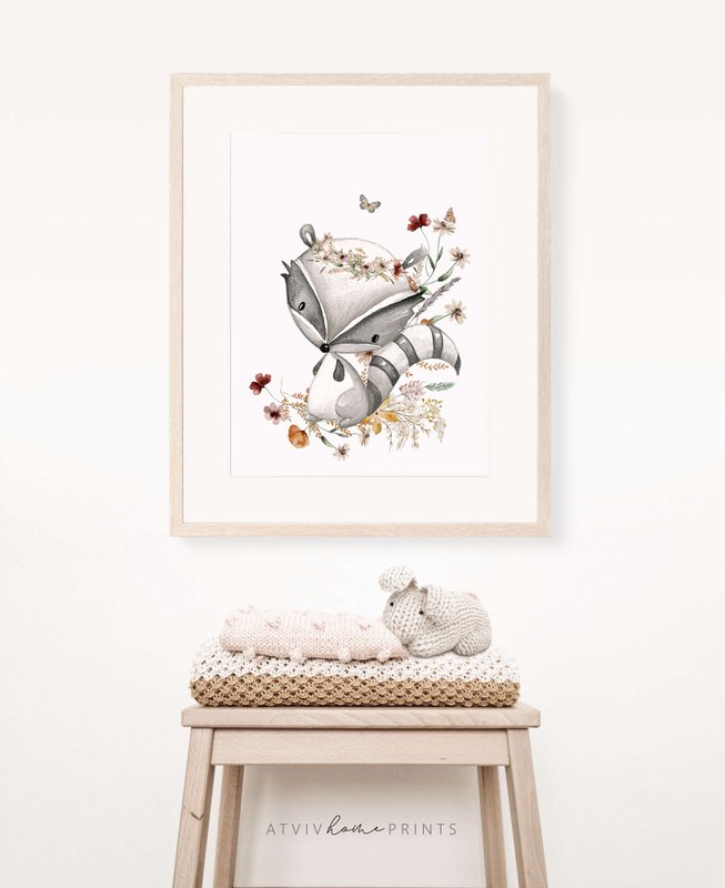 Impresión de vivero de mapache, póster de mapache, impresión de vivero floral, póster de animales del bosque, impresión de flores silvestres, póster de vivero de niñas, habitación de niñas