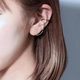 Einzigartiger Ear Cuff aus der Silver Line – einteilig