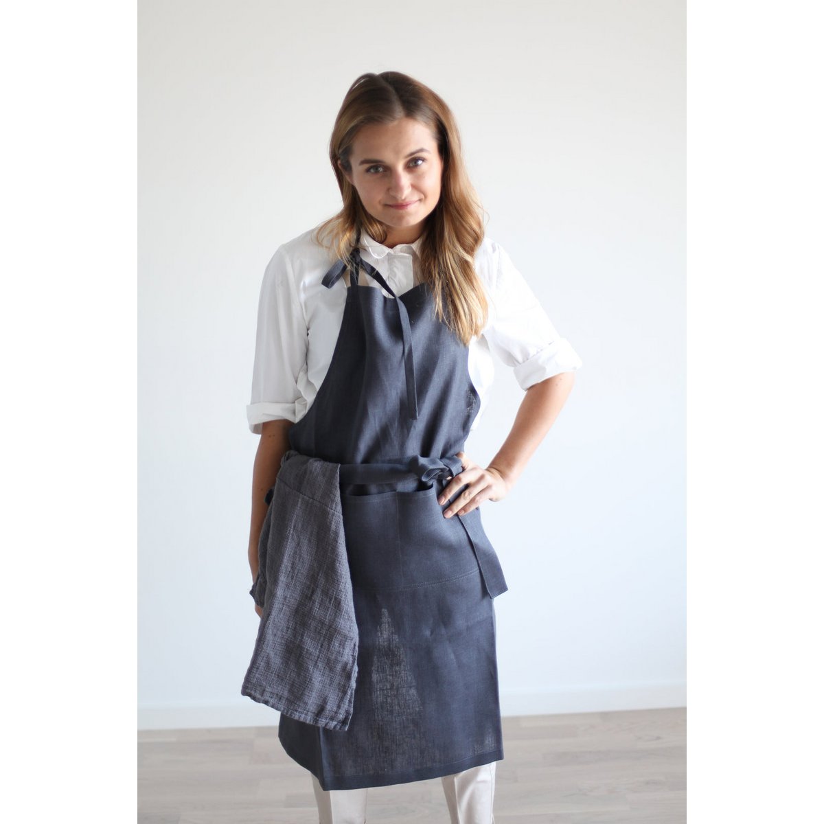 Apron / Charcoal