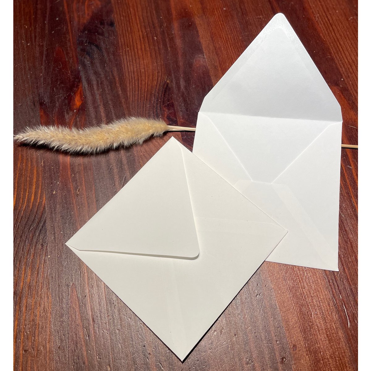 Envelop van handgeschept papier 13x13cm